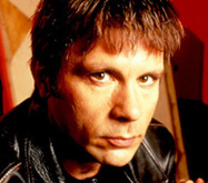 Фронтмен Iron Maiden снимает фильм о Кроули