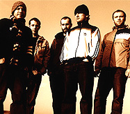 Барабанщик Mogwai продает 'кусочек сердца'