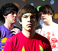 Klaxons запишут футбольный гимн Klaxons запишут футбольный гимн