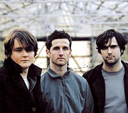 Keane ��������� ����� �� USB