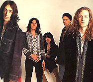 Black Crowes прощаются с 'Дочерьми революции' Black Crowes прощаются с 'Дочерьми революции'